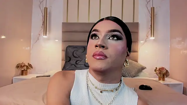 Scarleett 22 online show from October 5, 2025, 11:56 am