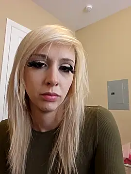 AmethystFoxx online show from October 9, 2025, 7:25 pm