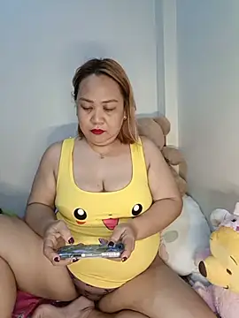 Sweet asian kylie online show from June 26, 2026, 6:03 pm