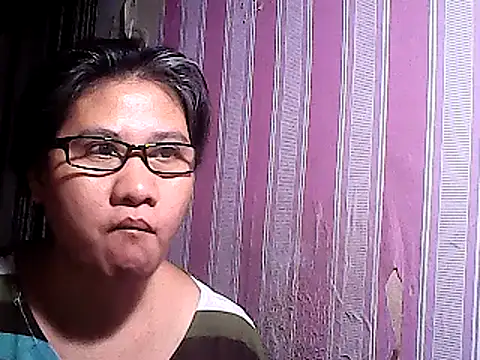 Snapshot of sweetsosie18 chatting on March 19, 2025, 8:22 pm sweetsosie18 online show from March 19, 2025, 8:22 pm