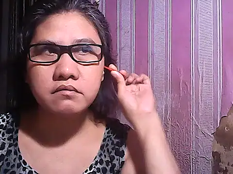 Snapshot of sweetsosie18 chatting on October 10, 2025, 6:03 am sweetsosie18 online show from October 10, 2025, 6:03 am