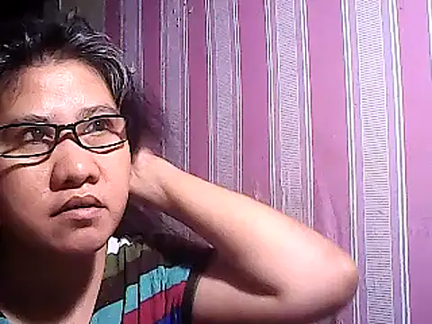 Snapshot of sweetsosie18 chatting on March 17, 2025, 8:19 pm sweetsosie18 online show from March 17, 2025, 8:19 pm