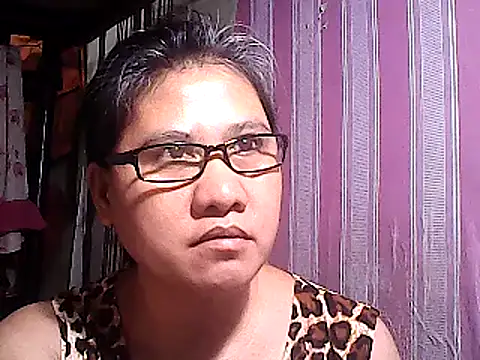 Snapshot of sweetsosie18 chatting on March 16, 2025, 9:27 am sweetsosie18 online show from March 16, 2025, 9:27 am