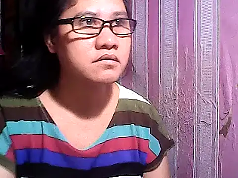 Snapshot of sweetsosie18 chatting on March 18, 2025, 3:33 pm sweetsosie18 online show from March 18, 2025, 3:33 pm