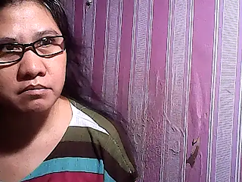 Snapshot of sweetsosie18 chatting on March 18, 2025, 9:43 pm sweetsosie18 online show from March 18, 2025, 9:43 pm