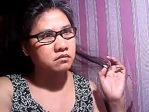Snapshot of sweetsosie18 chatting on March 21, 2025, 7:33 am sweetsosie18 online show from March 21, 2025, 7:33 am