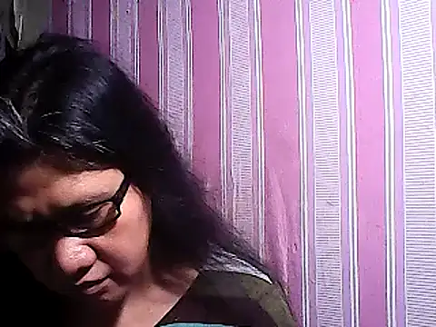 Snapshot of sweetsosie18 chatting on March 18, 2025, 6:39 pm sweetsosie18 online show from March 18, 2025, 6:39 pm