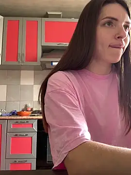 SeducingYoghourt online show from April 20, 2026, 11:13 am