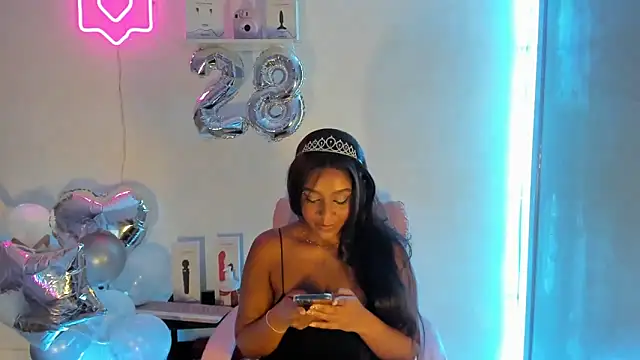 Kaiisa  online show from December 5, 2024, 10:06 pm