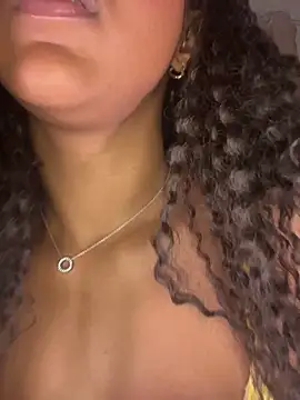 Kaiisa  online show from October 7, 2025, 7:59 pm