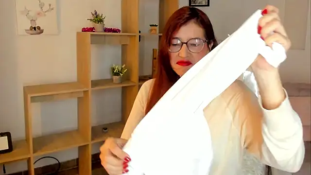 Antonnella 3 online show from November 23, 2025, 12:15 pm