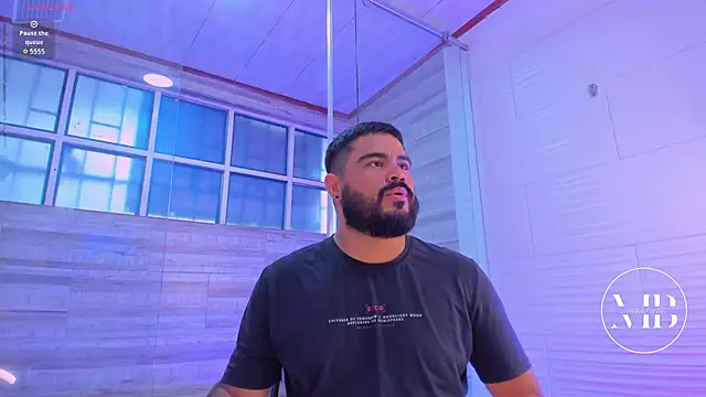 MichaelBear  online show from October 12, 2025, 12:17 pm