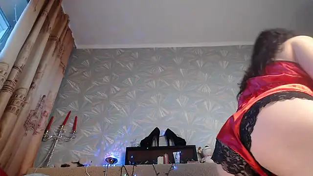 Ria 23 online show from November 16, 2025, 2:27 am