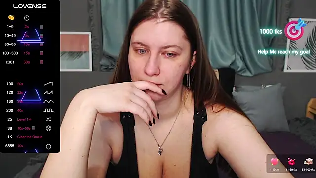 Snapshot of LiyaSilve chatting on February 27, 2025, 12:46 am LiyaSilve online show from February 27, 2025, 12:46 am