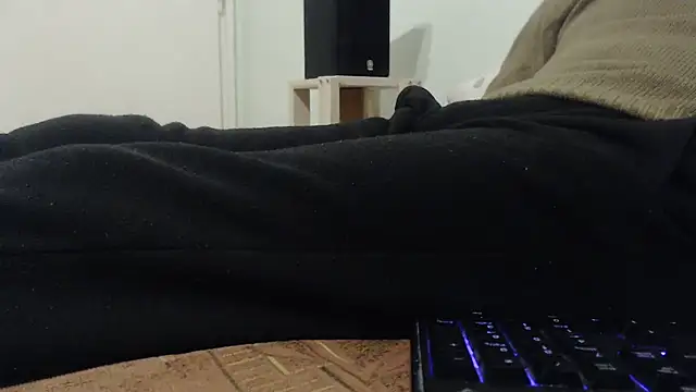 VASKOS178 online show from April 6, 2026, 10:00 pm