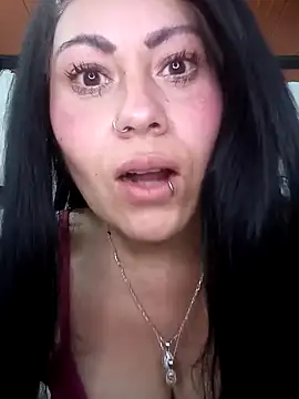 Tania mature online show from September 22, 2025, 5:52 pm