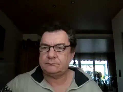 Snapshot of Nobbie444 chatting on December 16, 2025, 9:57 am Nobbie444 online show from December 16, 2025, 9:57 am