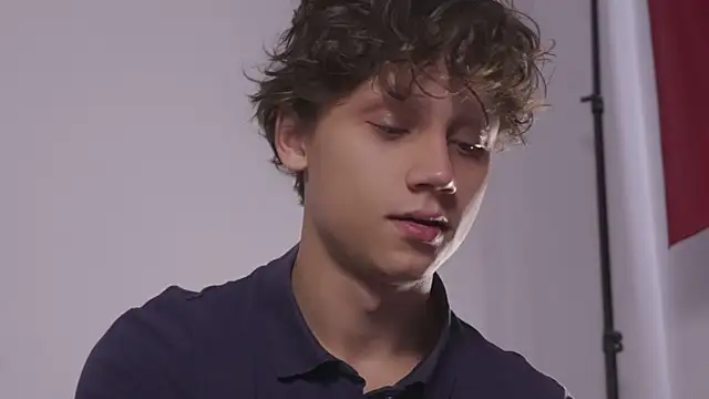 Snapshot of Nicky_neal chatting on September 10, 2025, 11:31 am Nicky neal online show from September 10, 2025, 11:31 am