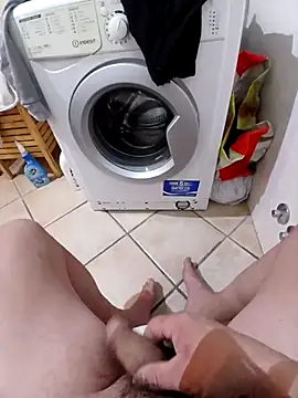 74bob online show from December 2, 2025, 1:17 am