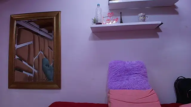 naia blessed online show from September 10, 2025, 7:13 pm