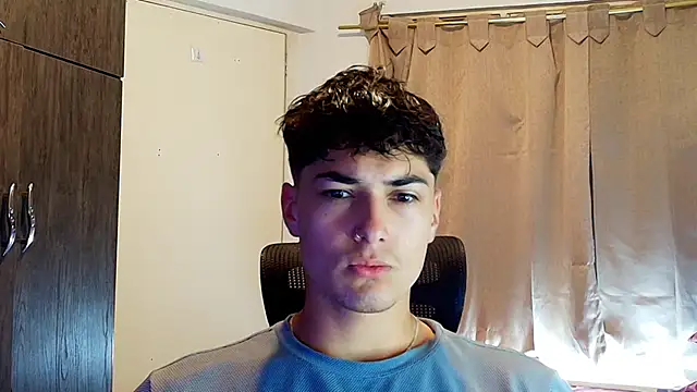 Snapshot of jimmy_class chatting on November 18, 2025, 10:34 pm jimmy class online show from November 18, 2025, 10:34 pm