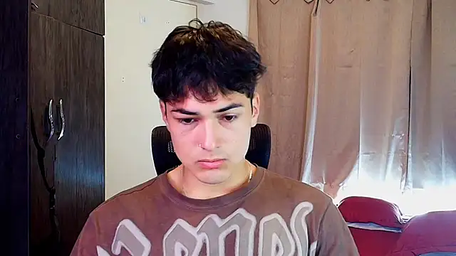 Snapshot of jimmy_class chatting on November 10, 2025, 2:33 pm jimmy class online show from November 10, 2025, 2:33 pm