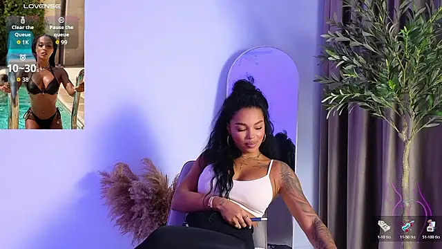 Snapshot of KimiBrown chatting on February 2, 2026, 4:55 am KimiBrown online show from February 2, 2026, 4:55 am