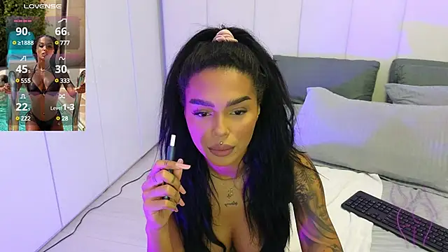 KimiBrown online show from February 18, 2025, 11:22 am