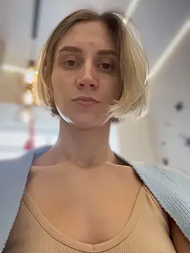 Feral berry 8133 online show from January 4, 2025, 8:17 am