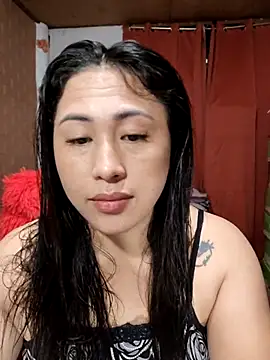 M e c e l online show from November 3, 2025, 9:51 pm