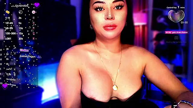 Snapshot of Thalia_Cambridge chatting on November 8, 2025, 7:17 pm Thalia Cambridge online show from November 8, 2025, 7:17 pm