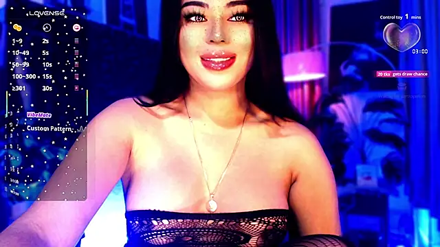 Snapshot of Thalia_Cambridge chatting on December 1, 2025, 1:50 am Thalia Cambridge online show from December 1, 2025, 1:50 am