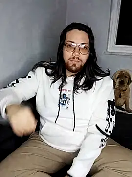 lucasgalacticman online show from February 28, 2025, 11:14 am