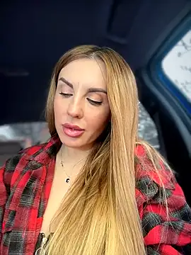 Snapshot of Kalli_Fornia chatting on February 18, 2026, 9:50 am Kalli Fornia online show from February 18, 2026, 9:50 am