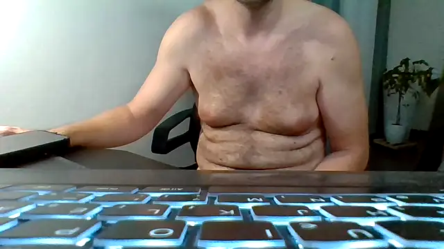 Horney boy86 online show from September 12, 2025, 11:04 pm