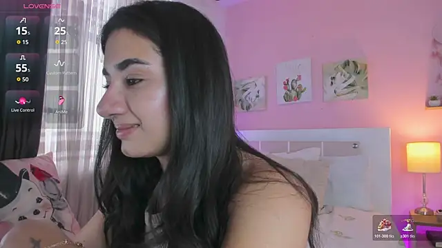 annadu011 online show from November 7, 2025, 7:18 pm