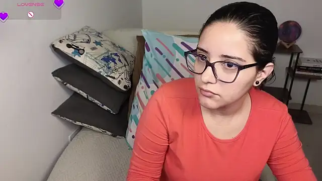 blue  moon  online show from April 15, 2026, 4:18 am