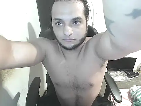 Snapshot of lilo_stick chatting on November 12, 2025, 11:14 am lilo stick online show from November 12, 2025, 11:14 am