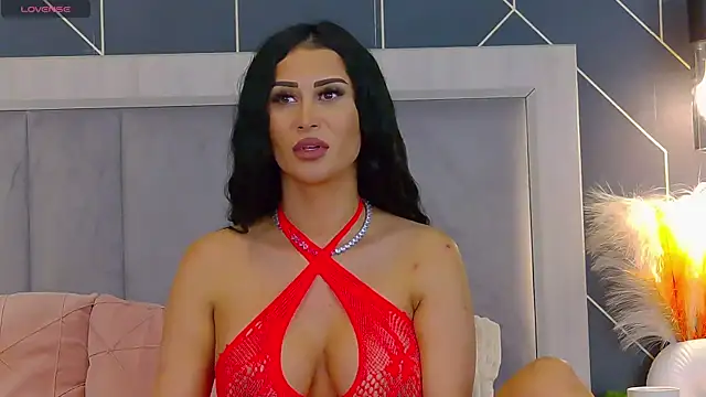 EmyLaveau online show from October 23, 2025, 5:39 am