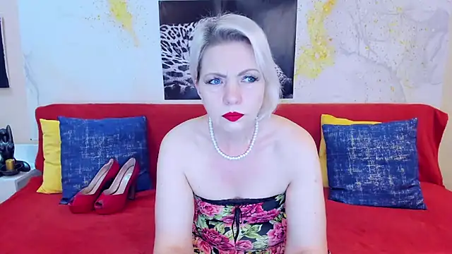 BeautyName online show from November 27, 2025, 7:14 pm