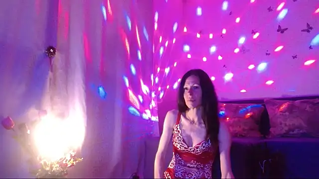 ElysaSun online show from May 24, 2026, 5:35 pm