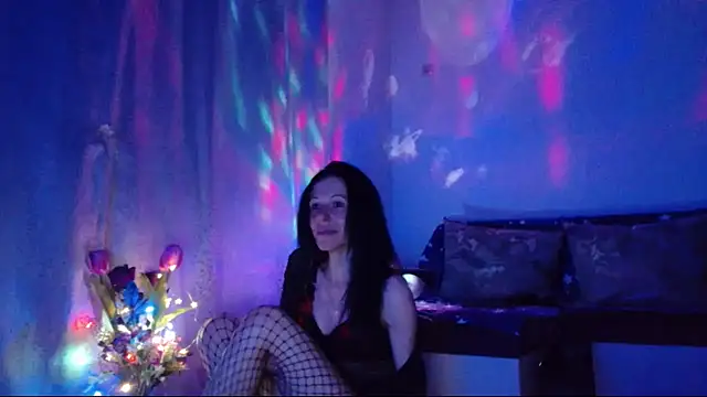 Snapshot of ElysaSun chatting on March 23, 2025, 12:47 am ElysaSun online show from March 23, 2025, 12:47 am