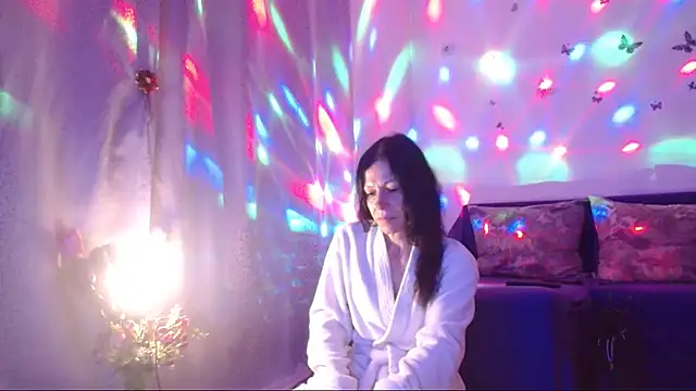 ElysaSun online show from February 19, 2026, 6:16 pm