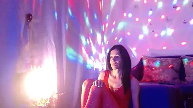 Snapshot of ElysaSun chatting on October 9, 2025, 5:24 pm ElysaSun online show from October 9, 2025, 5:24 pm