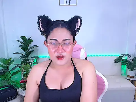 Snapshot of plysaithailand chatting on October 15, 2025, 2:03 pm plysaithailand online show from October 15, 2025, 2:03 pm