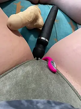 katcclovea online show from March 18, 2026, 6:27 am