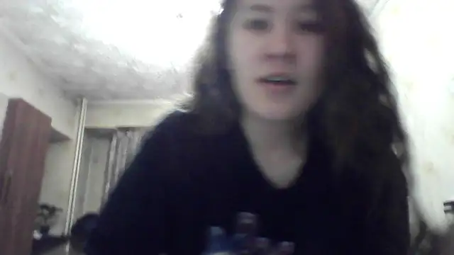 Snapshot of Riz_girl chatting on March 24, 2026, 9:15 pm Riz girl online show from March 24, 2026, 9:15 pm