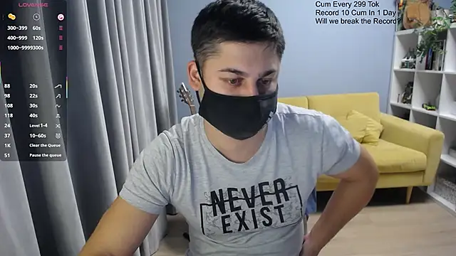 Snapshot of Tomguys chatting on February 3, 2026, 6:35 pm Tomguys online show from February 3, 2026, 6:35 pm