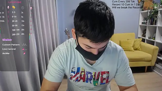 Snapshot of Tomguys chatting on March 1, 2026, 8:14 am Tomguys online show from March 1, 2026, 8:14 am