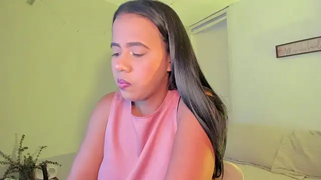 rosaaliiaa1 online show from October 30, 2025, 4:59 pm